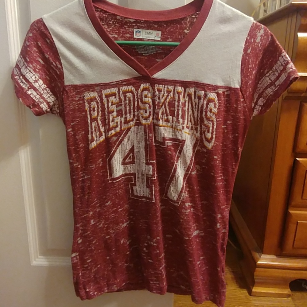 Redskins short sleeved shirt, small